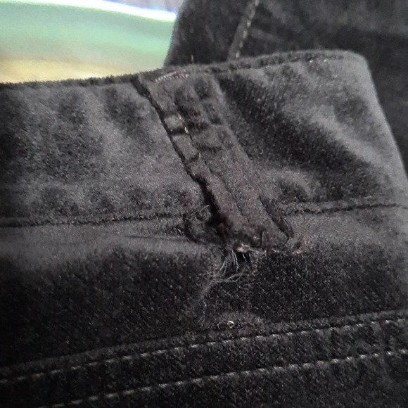 Vineyard Vines Velvet Skinny Pants Size 10 - Picture 4 of 5